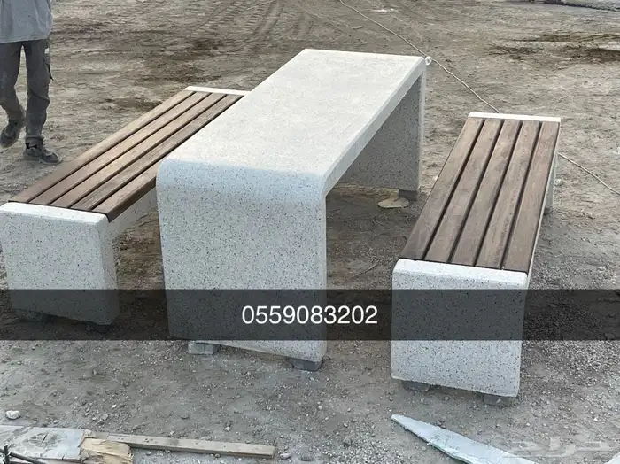 كراسي خرسانية إحواض زهور حاويات نفايات طاولات مصدات تجميلية 35