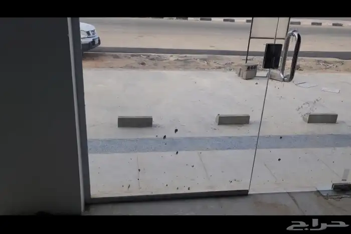 للبيع صالة تجارية معرض بحي الوسام بمحافظة عفيف 3
