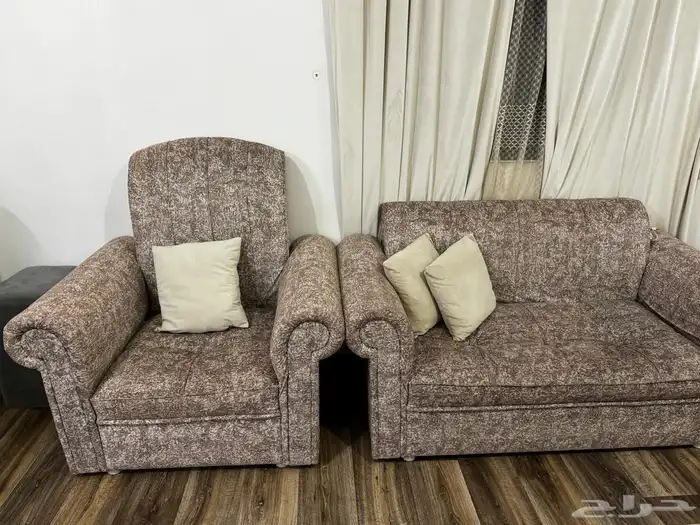 طقم كنب جديد ونظيف 0