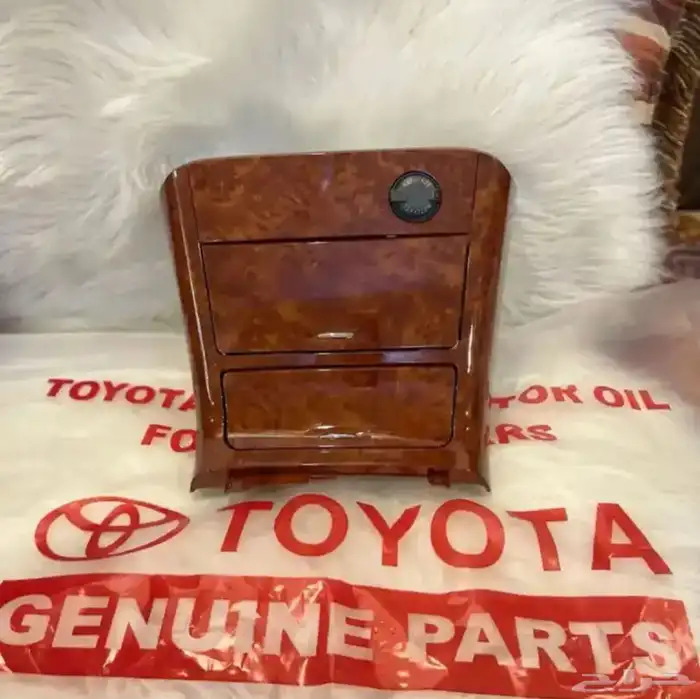 مساطر ولمبة السقف و ديكورات كامري 2003 إلى 2006 6