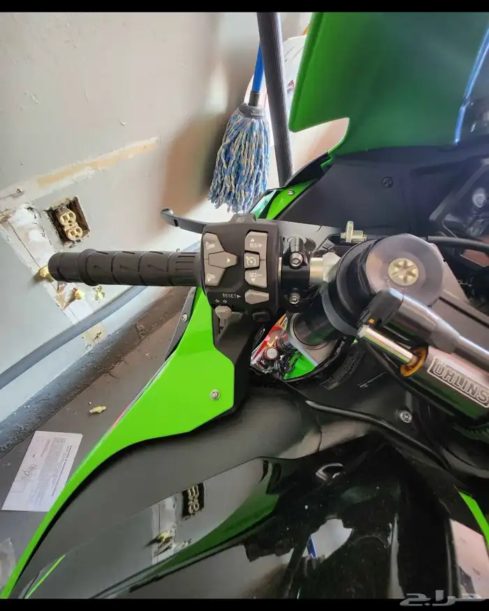 للبيع دباب كوزاكي zx10r موديل 2023 14