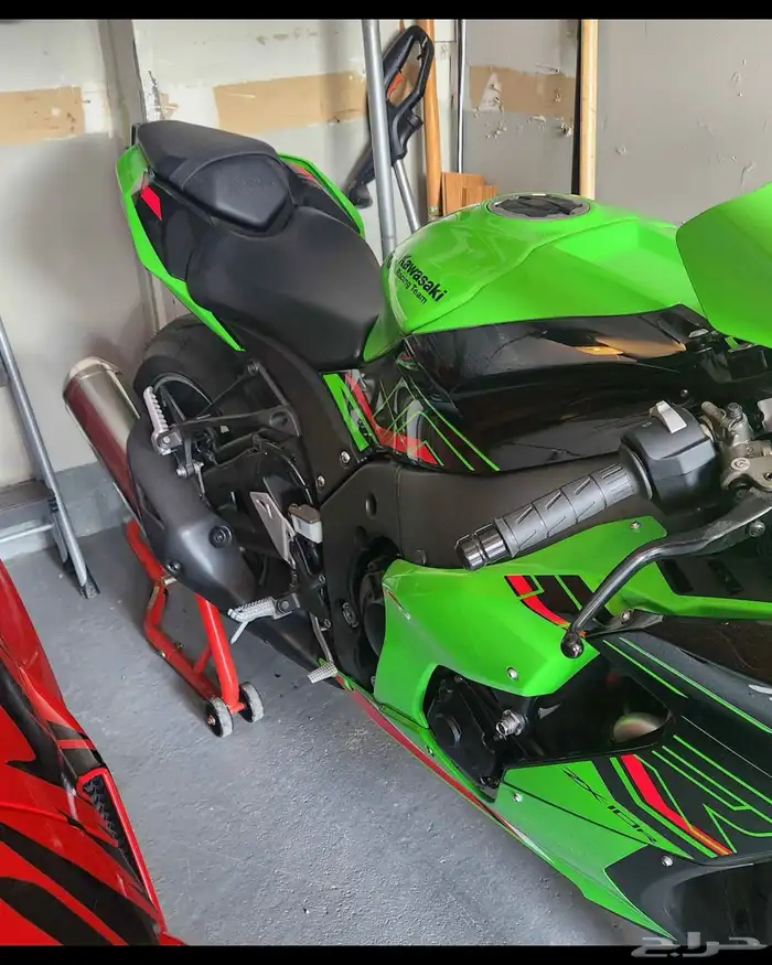 للبيع دباب كوزاكي zx10r موديل 2023 2