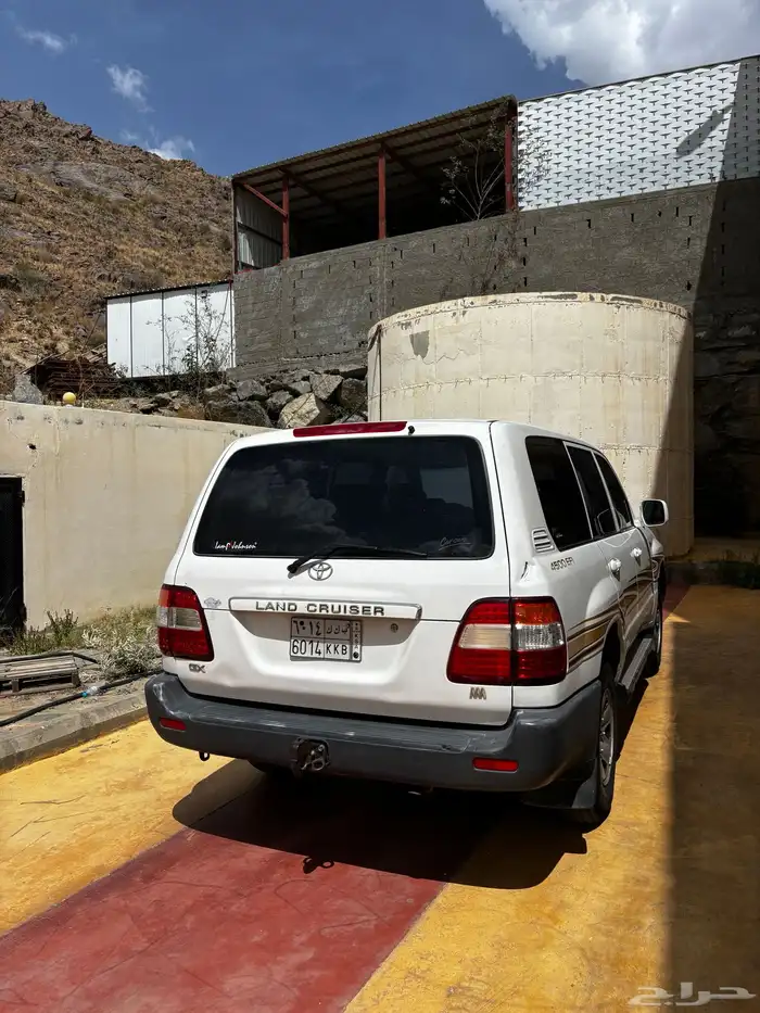 لاندكروزر 1