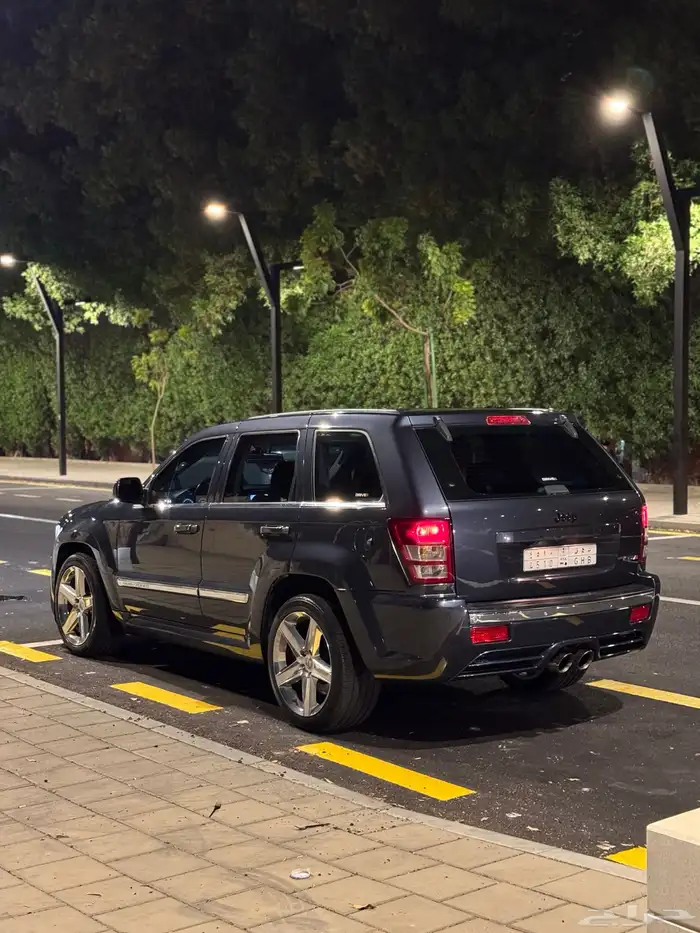 جيب قراند شيروكي 2010 SRT 8 1