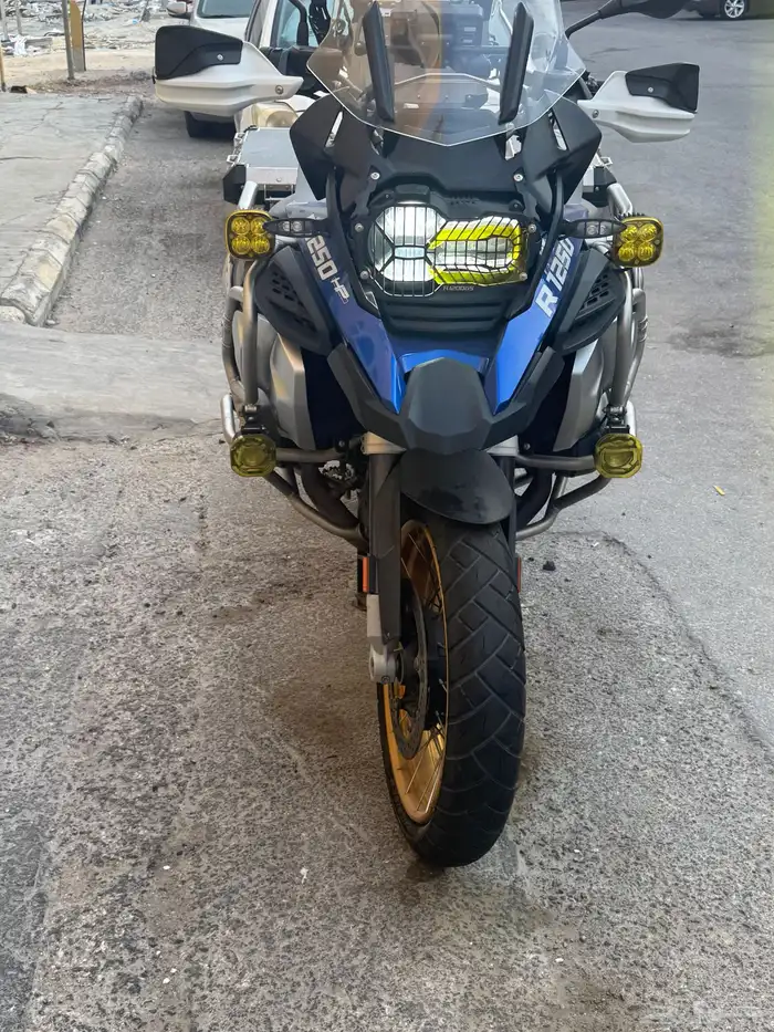 دباب bmw 1250 gsa 1