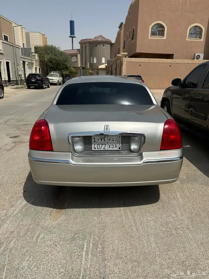 تاون كار لارج 2