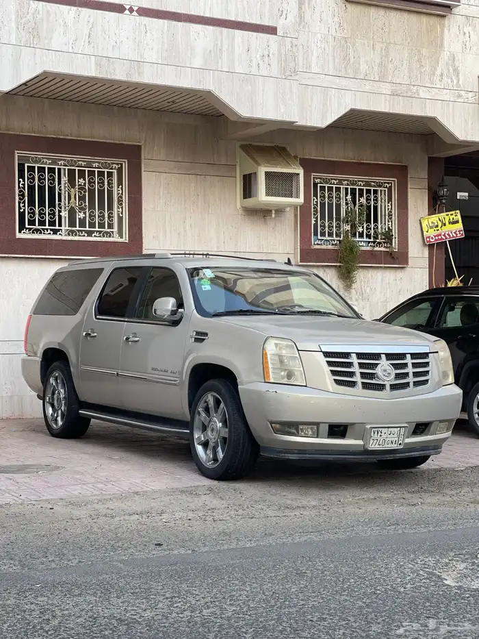 اسكاليد 2009 بريميوم 1