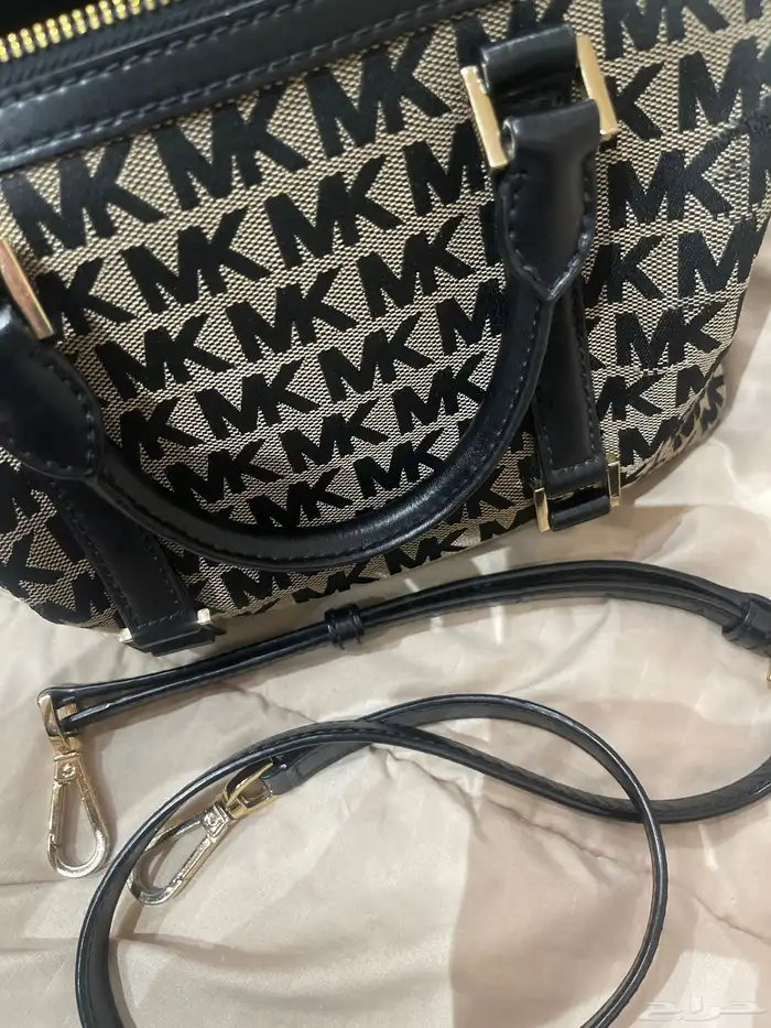 شنط نسائيه 2