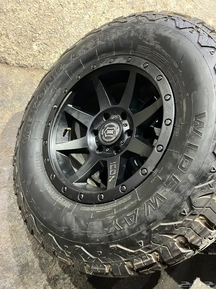 جنوط اسود جمس 17 مع كفرات حجرية تاريخ 2025 ود وأي 7