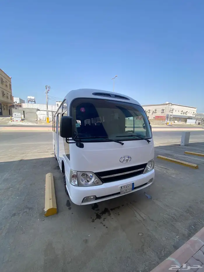 باص هونداي 30 راكب 1