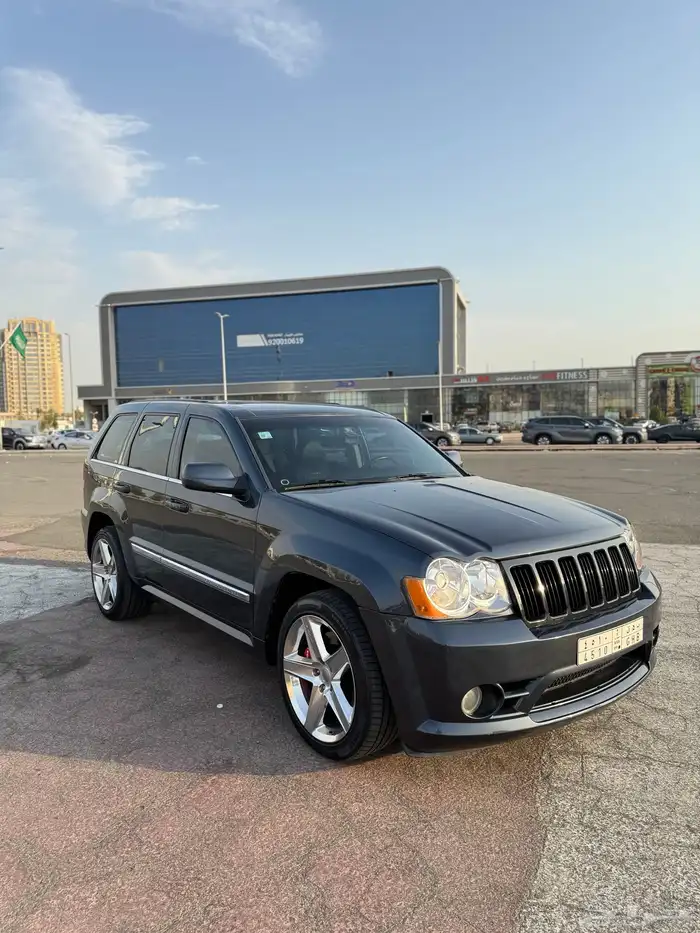 جيب قراند شيروكي 2010 SRT 8 10