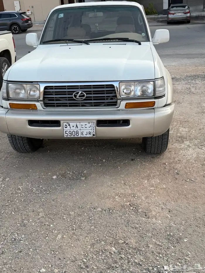 جيب لكزس LX450 1997 0