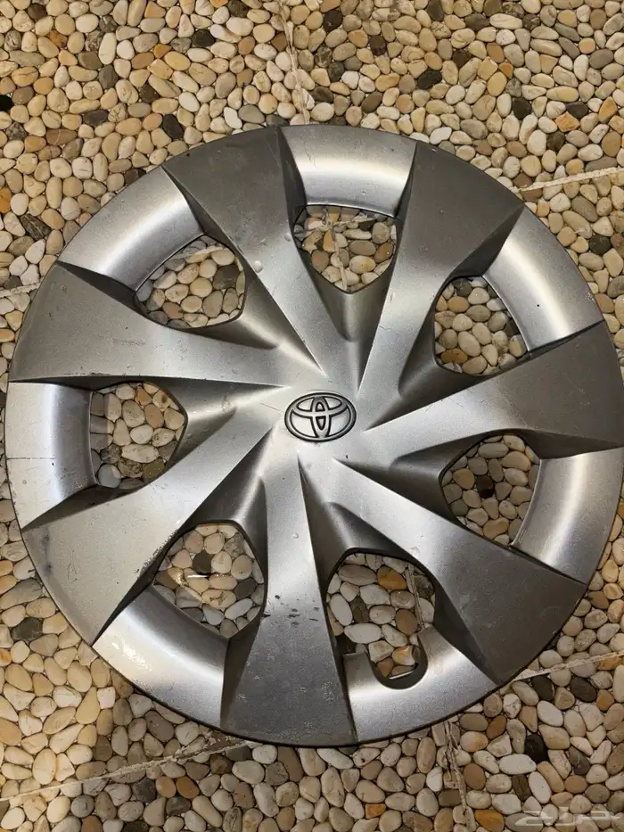 4 طيس يارس 2018-2022 اصلي وكاااله لا يوجد فيها اي كسرو 2