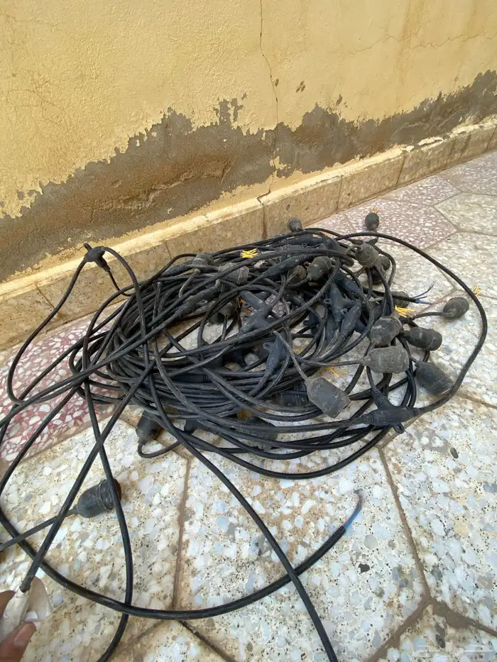 عقد كهربائي 1