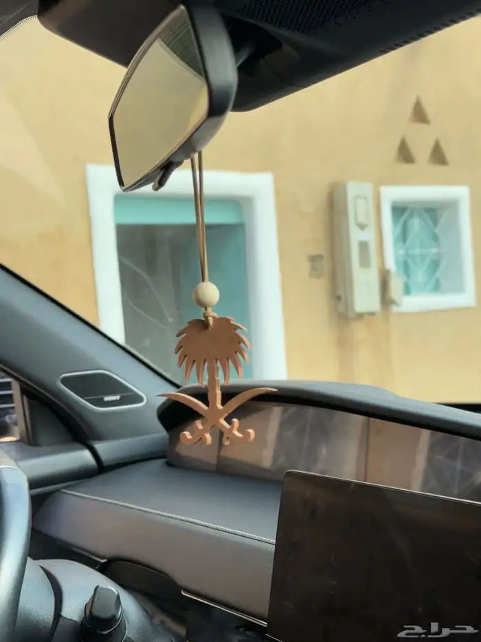 وشاحات شالات هدايا اليوم الوطني تطريز طباعة تصنيع خاص بنا 9