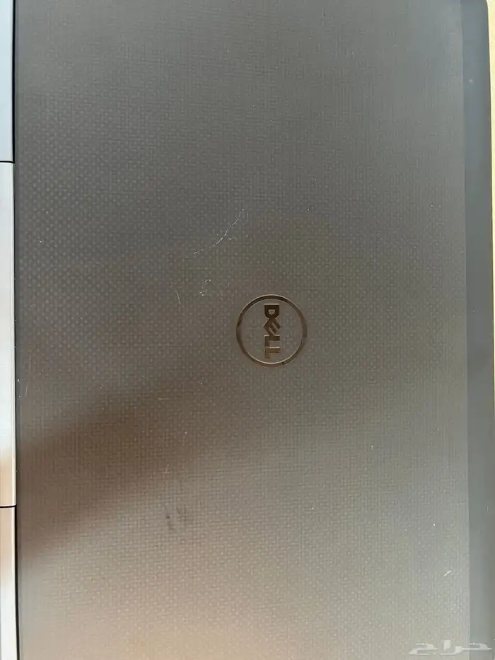 لابتوب ديل مواصفات جبارة معالج xeon كرت شاشة 16 غيغا 11