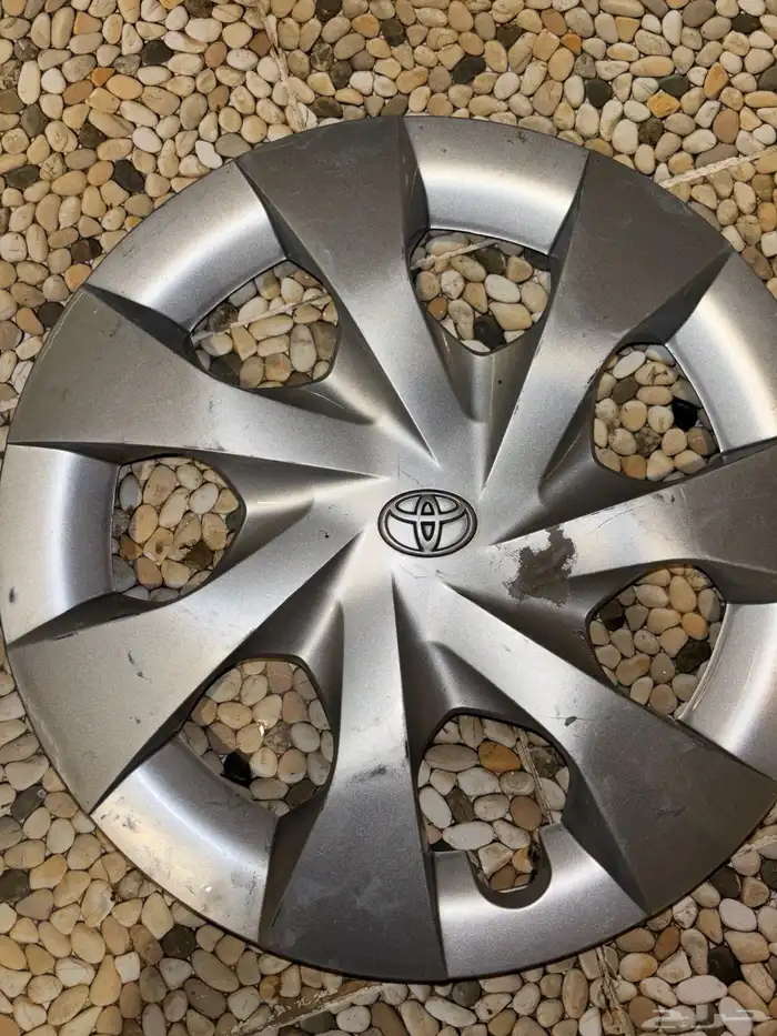 4 طيس يارس 2018-2022 اصلي وكاااله لا يوجد فيها اي كسرو 3