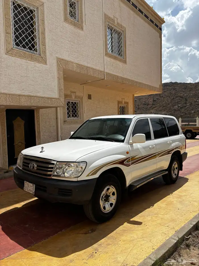 لاندكروزر 4