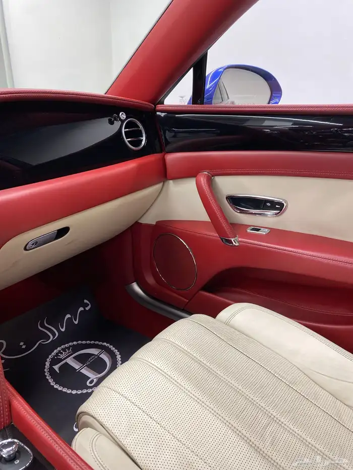 بنتلي فلاينج سبير 10