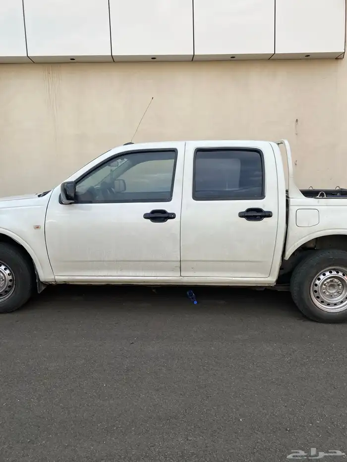 ايسوزو ديمكس 2006 ديزل اللون ابيض مفحوصه قبل ثلاث أيام 11