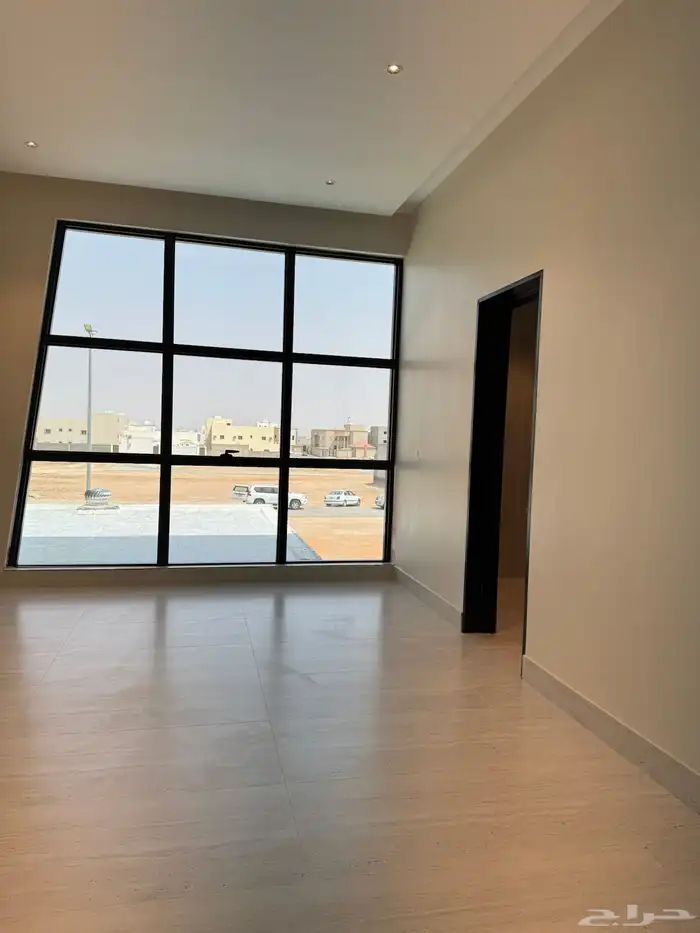 فيلا للبيع حي الملك فهد 5