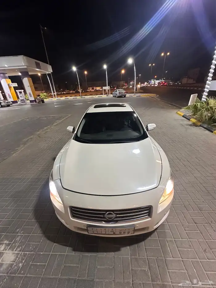 نيسان مكسيما 2010 12