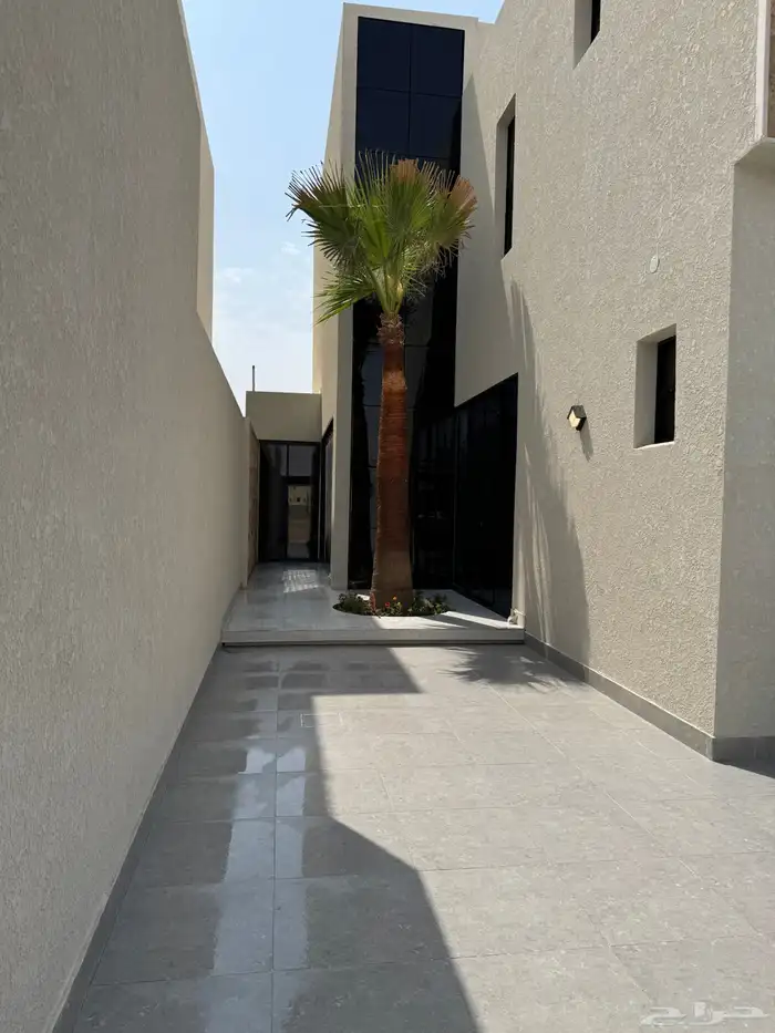 فيلا للبيع حي الملك فهد 2