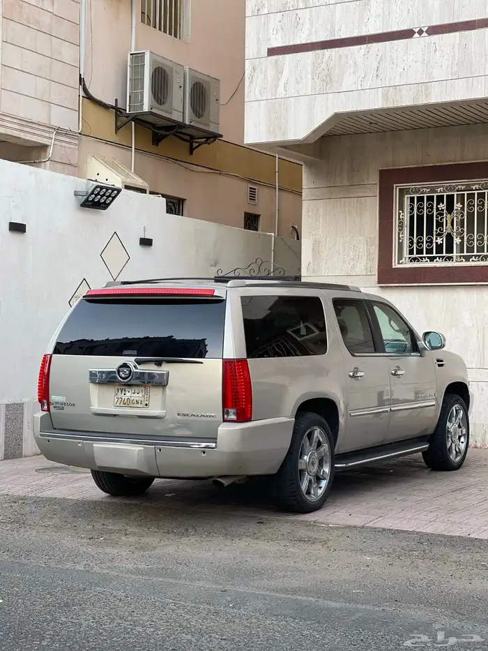 اسكاليد 2009 بريميوم 5