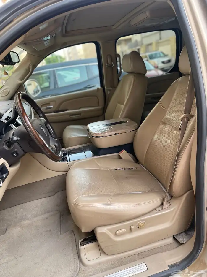 اسكاليد 2009 بريميوم 9