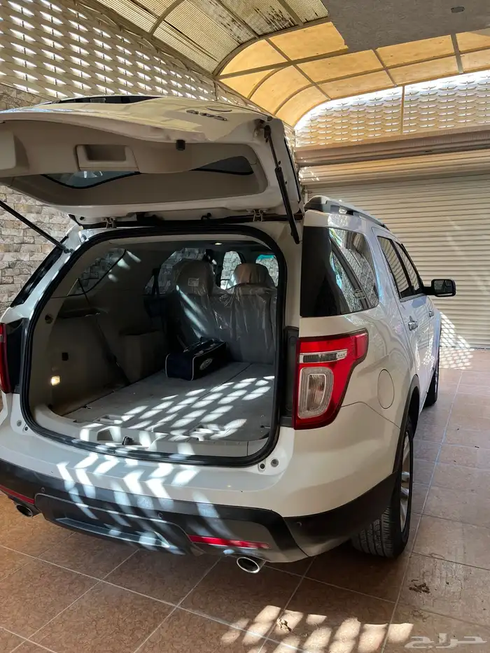 فورد اكسبلورر  نص فل 8