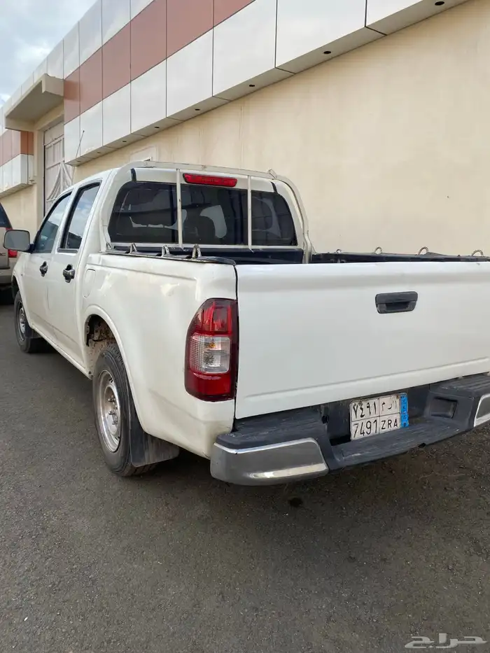 ايسوزو ديمكس 2006 ديزل اللون ابيض مفحوصه قبل ثلاث أيام 12