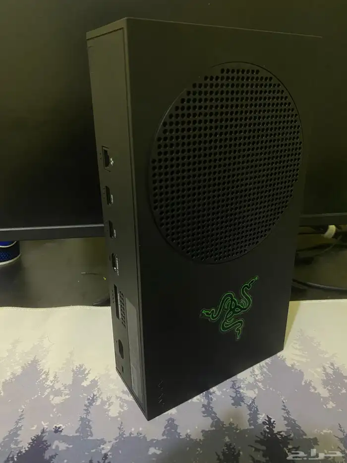 xbox series s 1tb مع يدتين 1