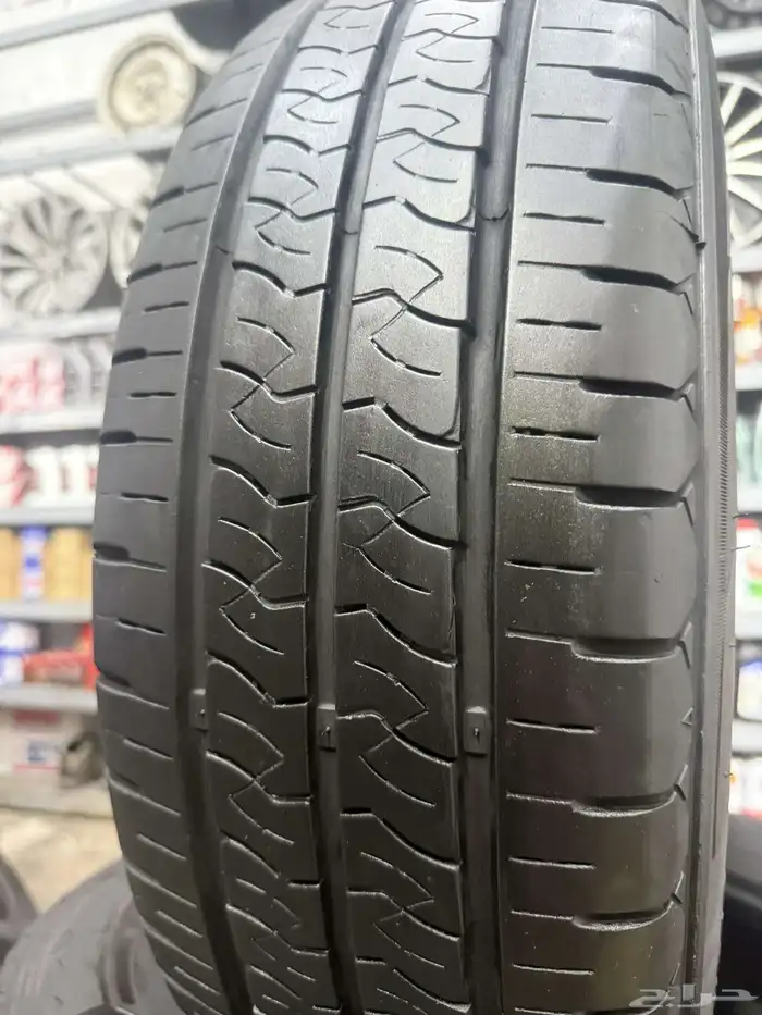 كفرات H1 مارشال كورية 215 70 16 شبة جدد ت23 آخر السنه 2