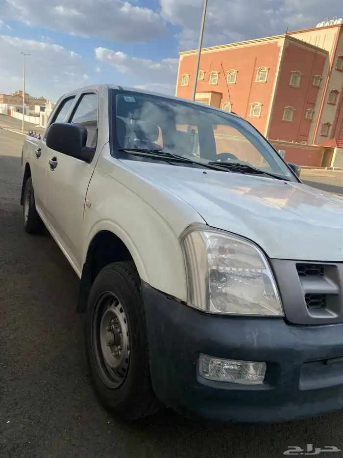 ايسوزو ديمكس 2006 ديزل اللون ابيض مفحوصه قبل ثلاث أيام 5