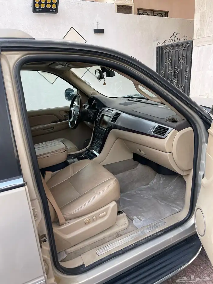 اسكاليد 2009 بريميوم 15