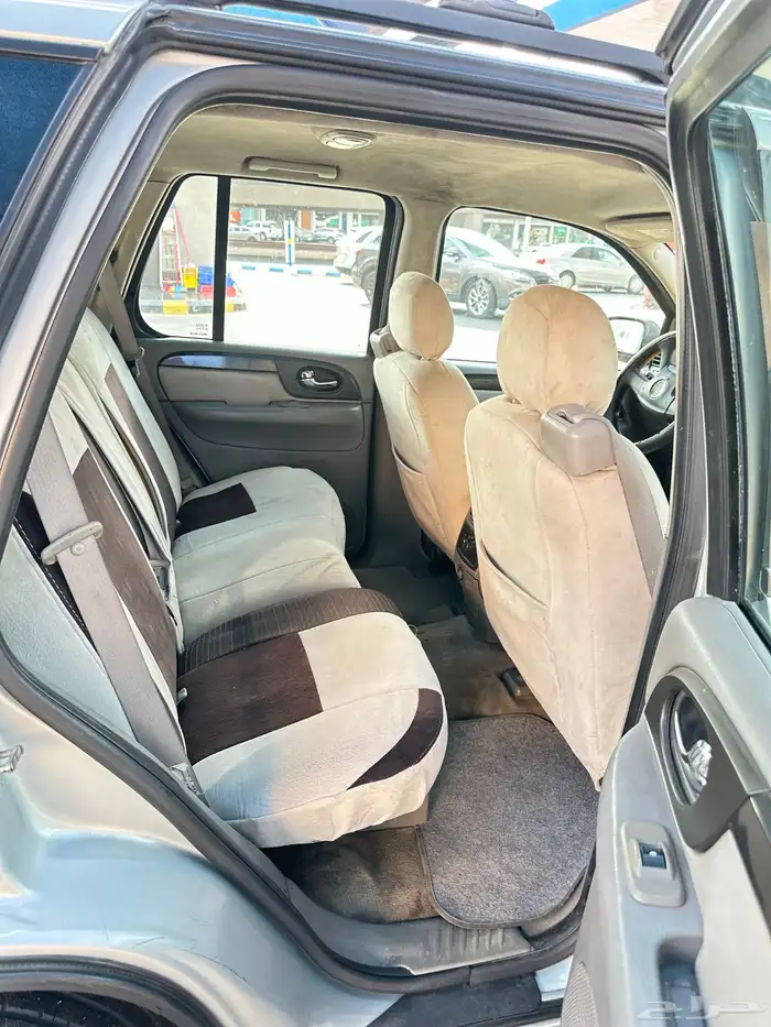 للبيع سيارة انفري 8