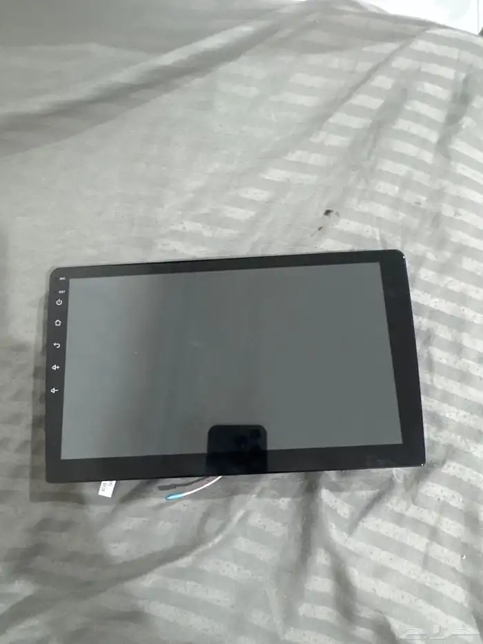 شاشه سياره نضيفه 0