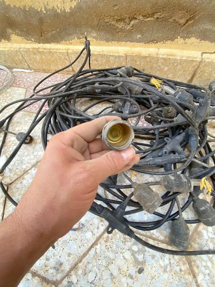 عقد كهربائي 0