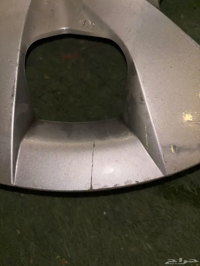 4 طيس يارس 2018-2022 اصلي وكاااله لا يوجد فيها اي كسرو 9