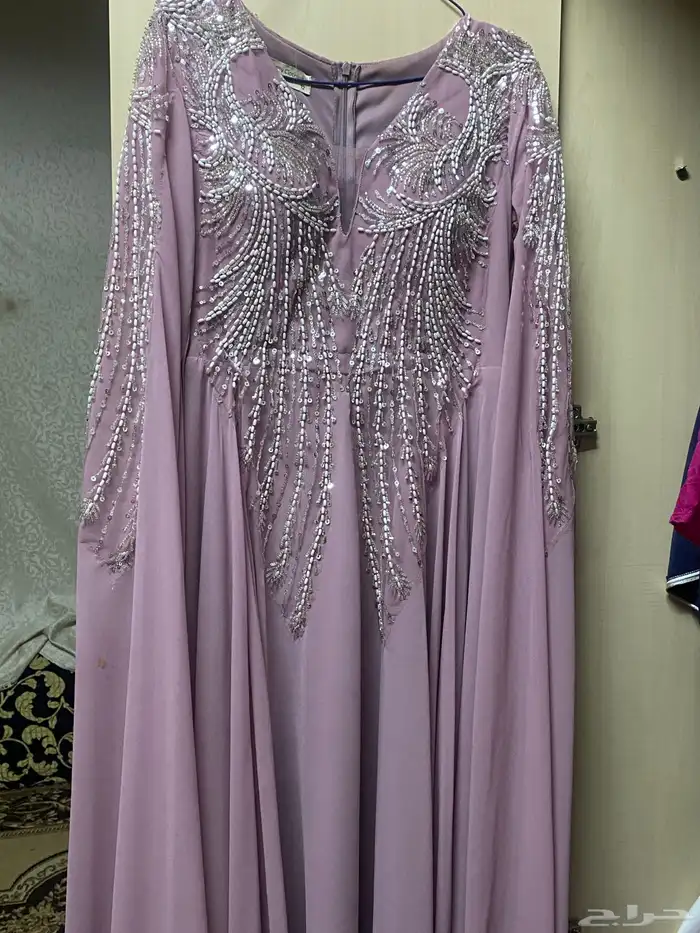 لبس خمس ساعات فقط شريته 300 ابي فيه 200 0