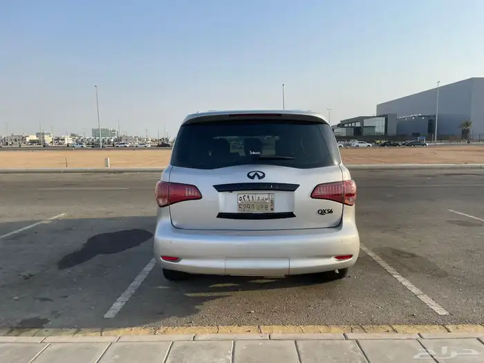 إنفينيتي QX56 1