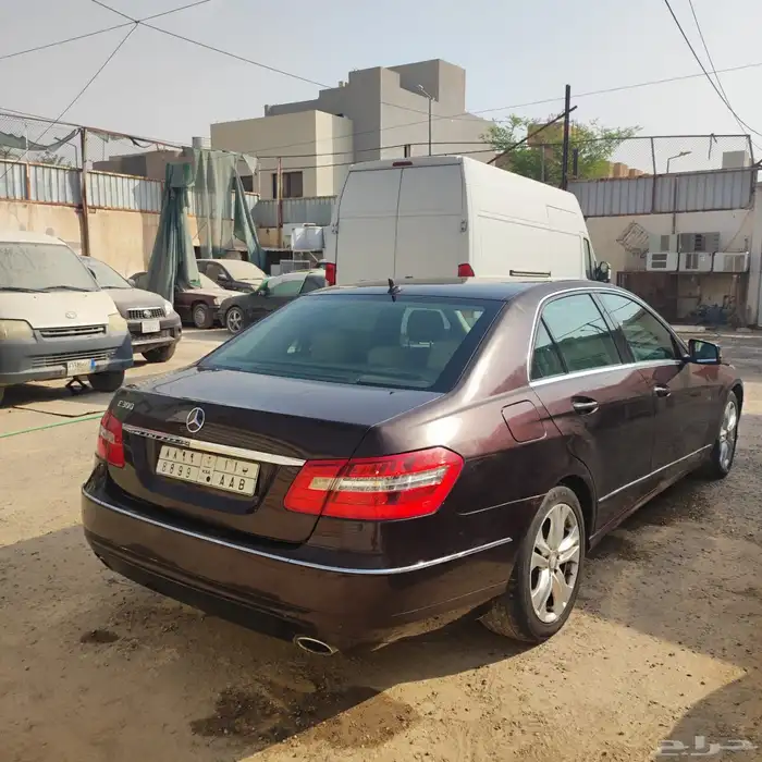 مرسيدس اي 300 E موديل 2010 2