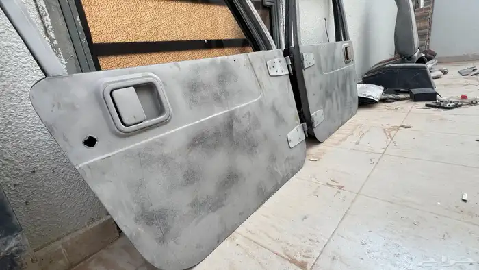 ابواب رانجلر فاضيه 89-95 مرملة ونظيفه 0