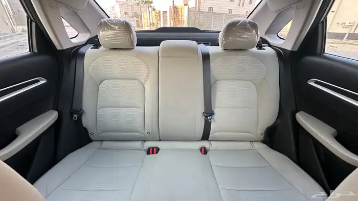 جيلي امجراند 7 2023 9