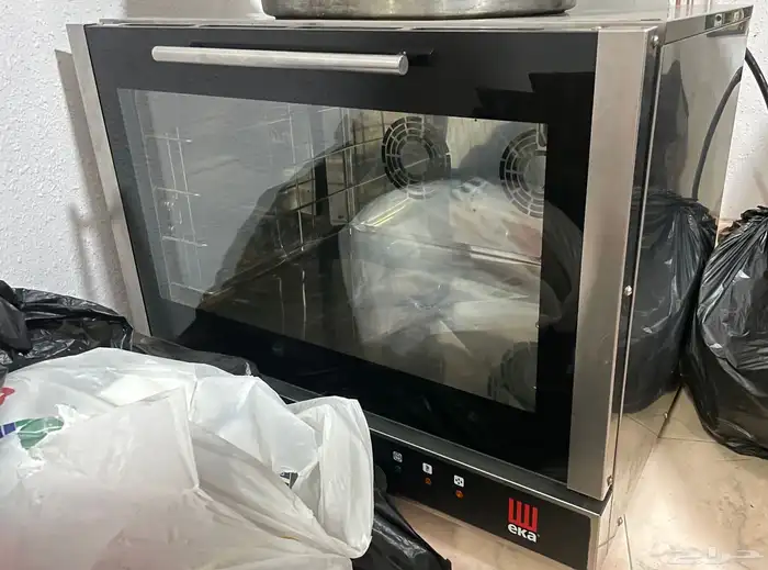 فرن ايطالي نظيف جدا 0