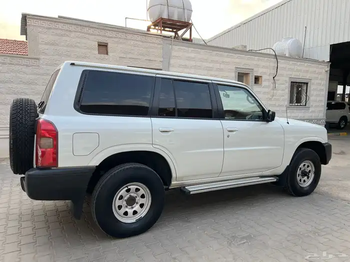 باترول 2009 بنزين ممشى 86.000 فقط لدى قمة الاطلال 6