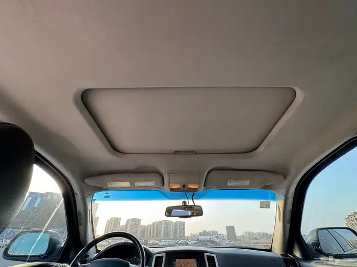 جيب قراند شيروكي 2010 SRT 8 26