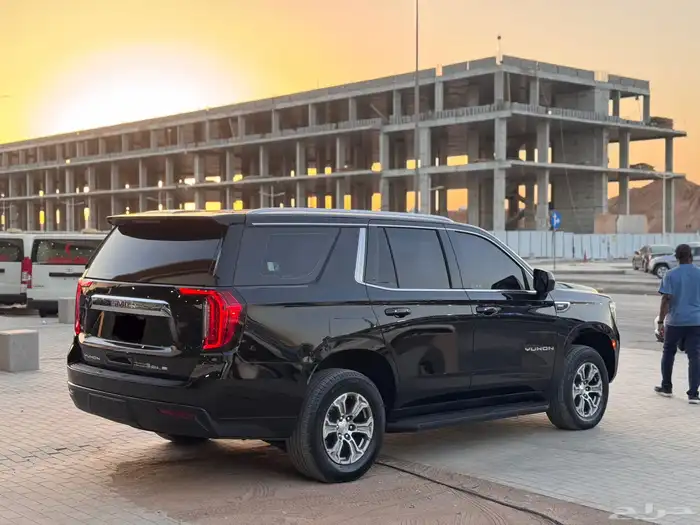 GMC YUKON 2023 Black 9