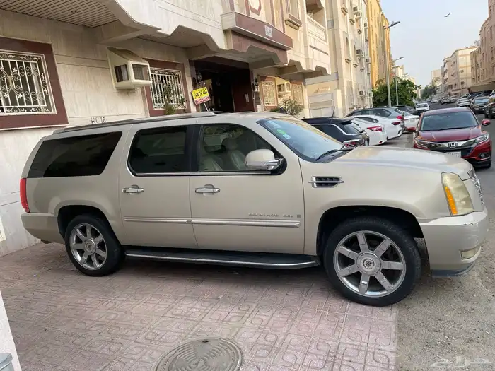 اسكاليد 2009 بريميوم 2