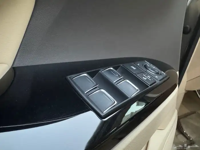جيب لكزس LX570 نادر من النوادر (مخزن عداد قليل جدا ) 14